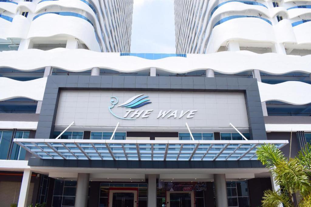 Thermospace The Wave B-13A-13 Melaka City No Wifi Экстерьер фото